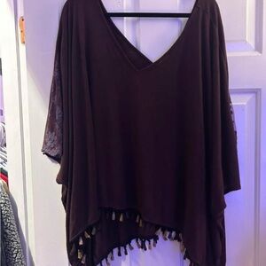Elegant V-Neck maroon flowy top with Tassels